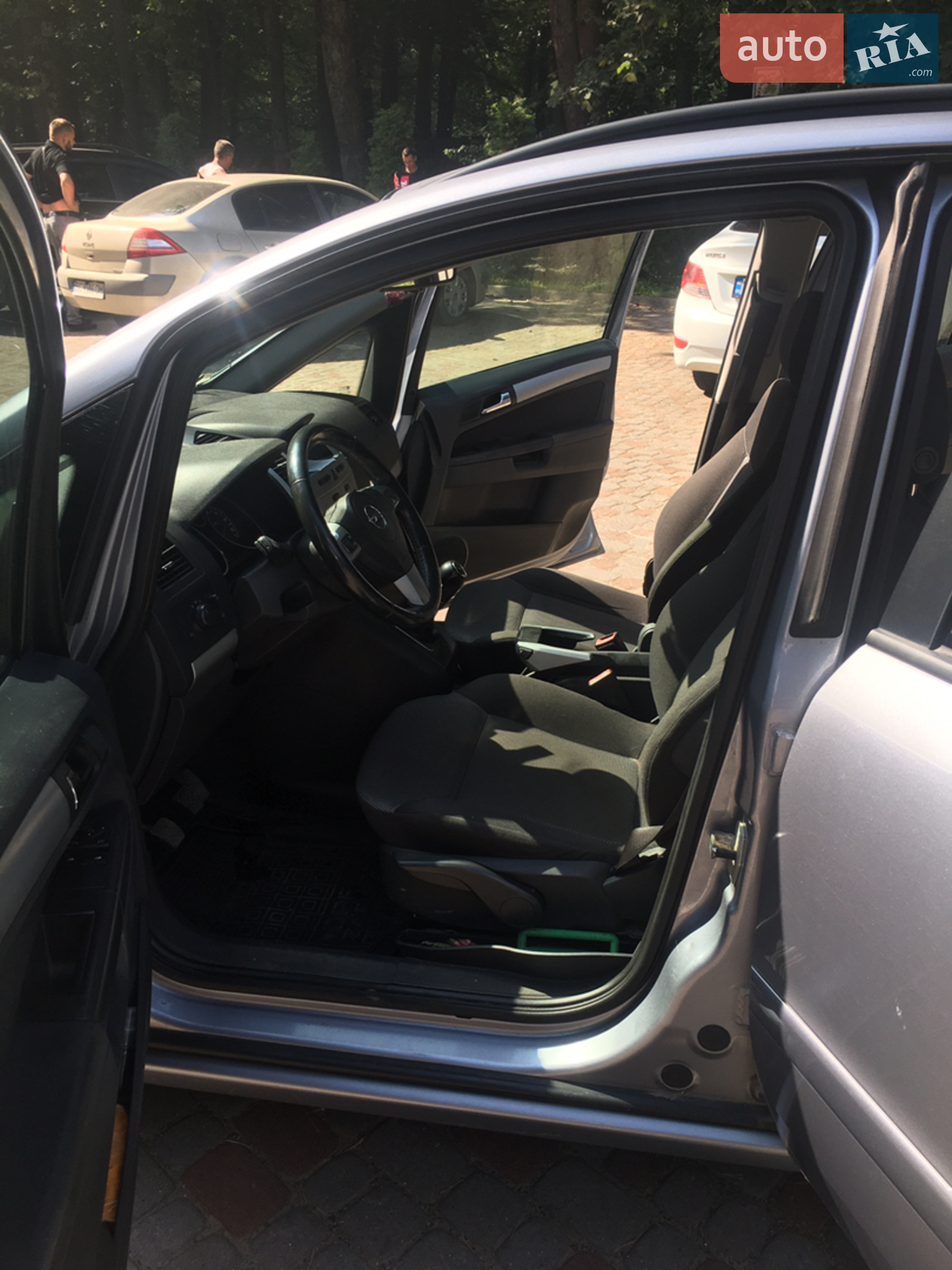 2010 Opel Zafira - мініатюра 8
