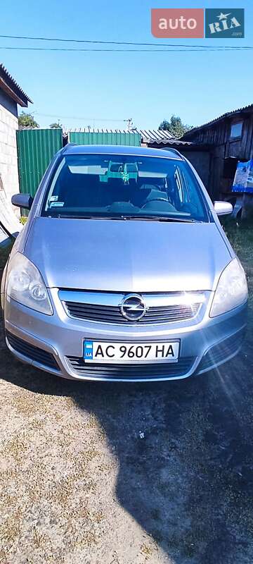 Мінівен Opel Zafira 2007 в Маневичах