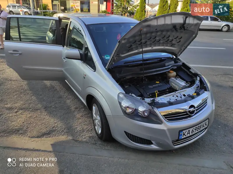 Opel Zafira 2010