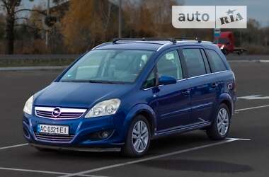 Мінівен Opel Zafira 2008 в Луцьку