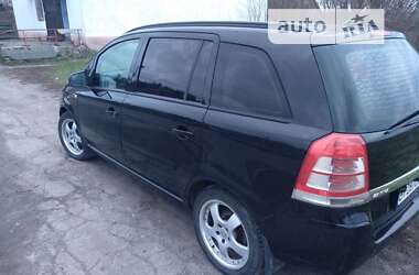 Мінівен Opel Zafira 2010 в Полтаві