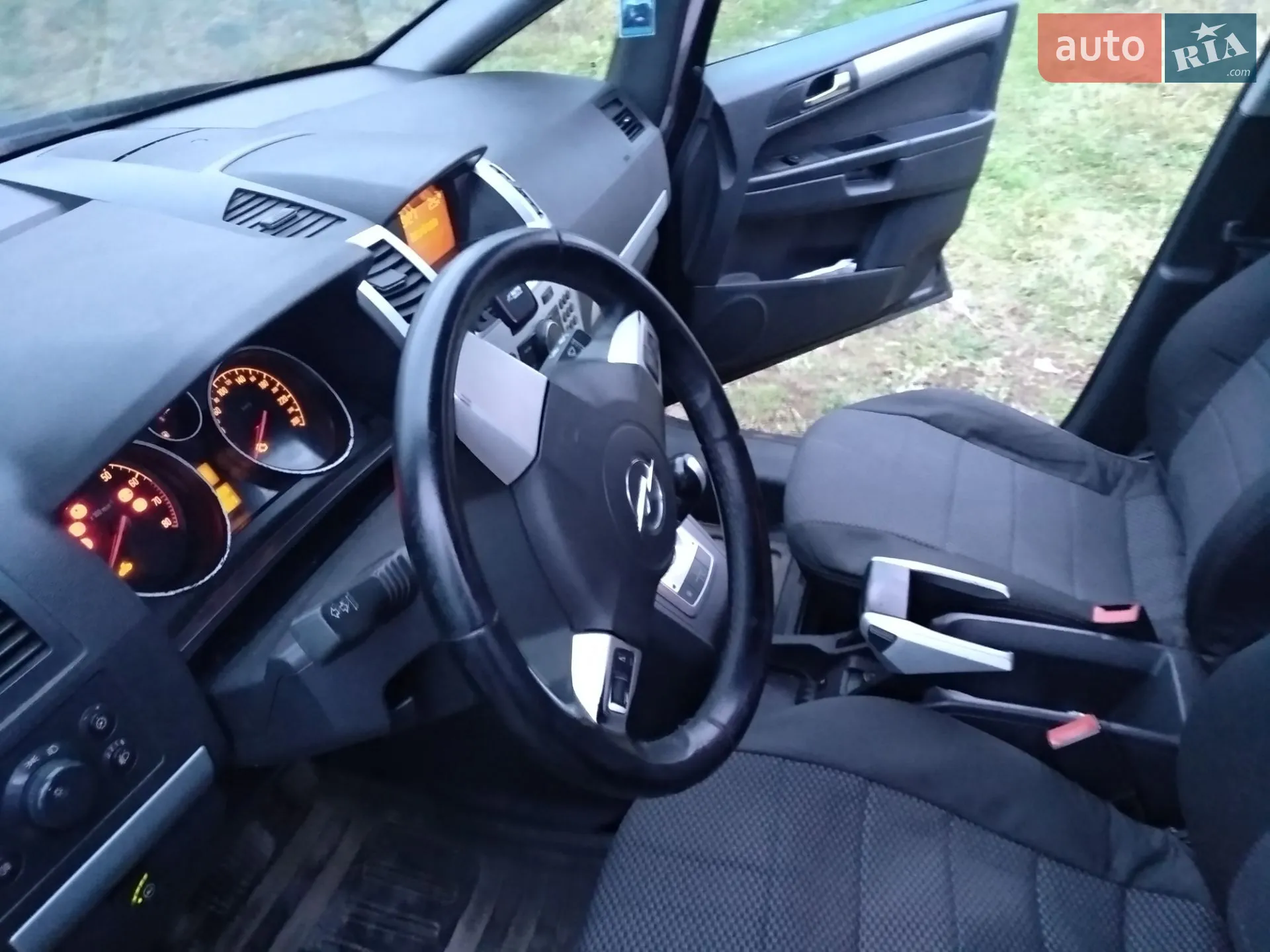 2010 Opel Zafira - мініатюра 41