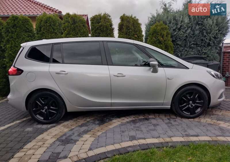 Минивэн Opel Zafira 2016 в Одессе