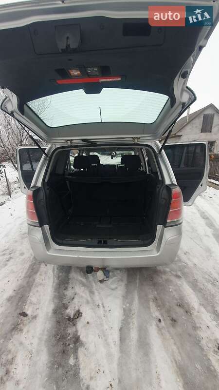 Мінівен Opel Zafira 2007 в Хмельницькому