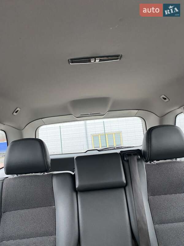 Мінівен Opel Zafira 2010 в Луцьку