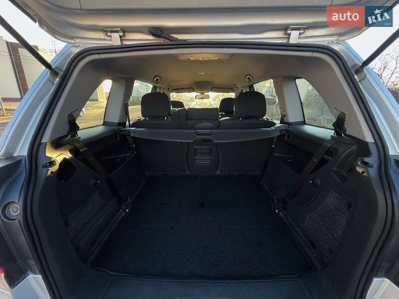 Мінівен Opel Zafira 2013 в Львові