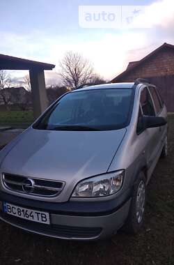 Минивэн Opel Zafira 2004 в Дрогобыче