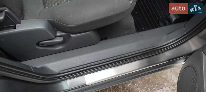 Минивэн Opel Zafira 2012 в Барышевке