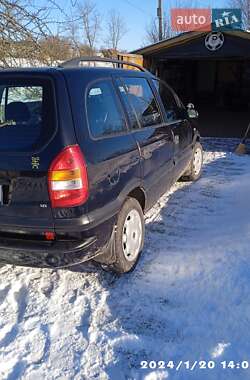 Минивэн Opel Zafira 2002 в Тлумаче