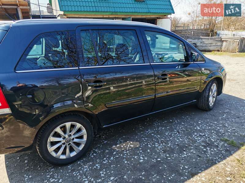 Минивэн Opel Zafira 2014 в Житомире фото 5 Минивэн Opel Zafira 2014 в Житомире