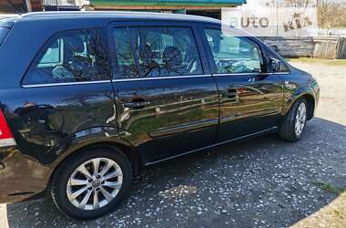 Минивэн Opel Zafira 2014 в Житомире