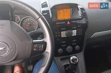 Мінівен Opel Zafira 2013 в Дрогобичі