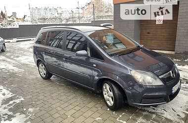 Минивэн Opel Zafira 2008 в Тысменице