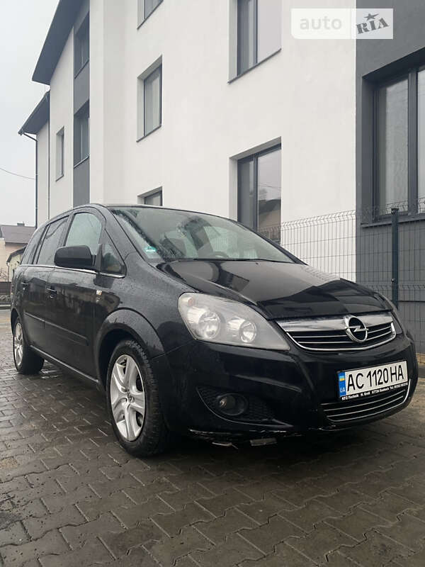 Opel Zafira 2010