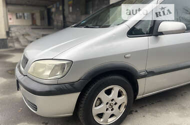 Мінівен Opel Zafira 2000 в Шепетівці