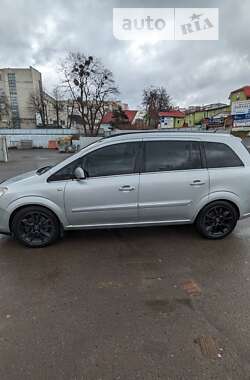 Минивэн Opel Zafira 2010 в Львове