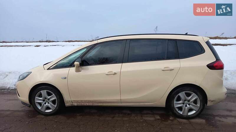 Мінівен Opel Zafira 2014 в Києві