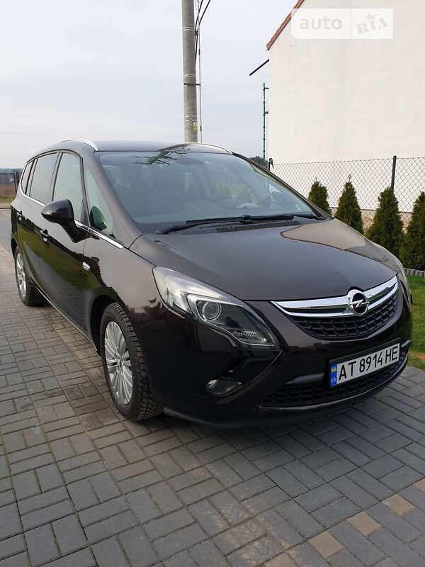 Микровэн Opel Zafira 2015 в Коломые