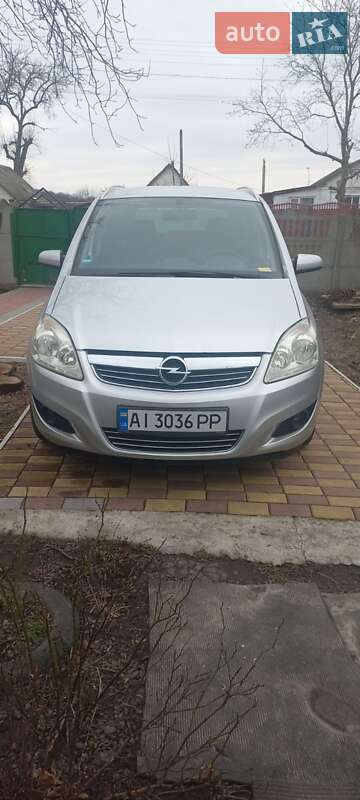 Opel Zafira 2008