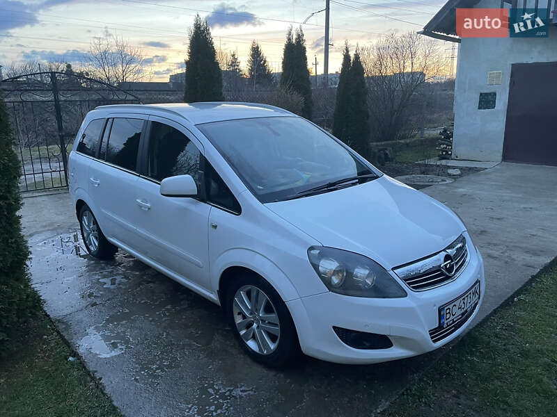 Минивэн Opel Zafira 2009 в Стрые