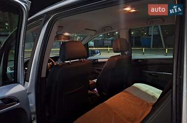 Минивэн Opel Zafira 2009 в 