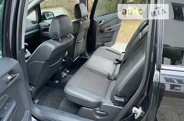 Минивэн Opel Zafira 2010 в Изюме