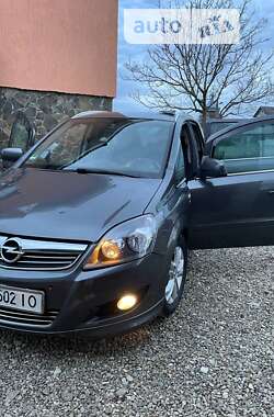 Мінівен Opel Zafira 2009 в Стрию