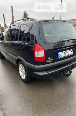 Минивэн Opel Zafira 2003 в Самборе