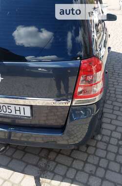 Мінівен Opel Zafira 2008 в Яремчі