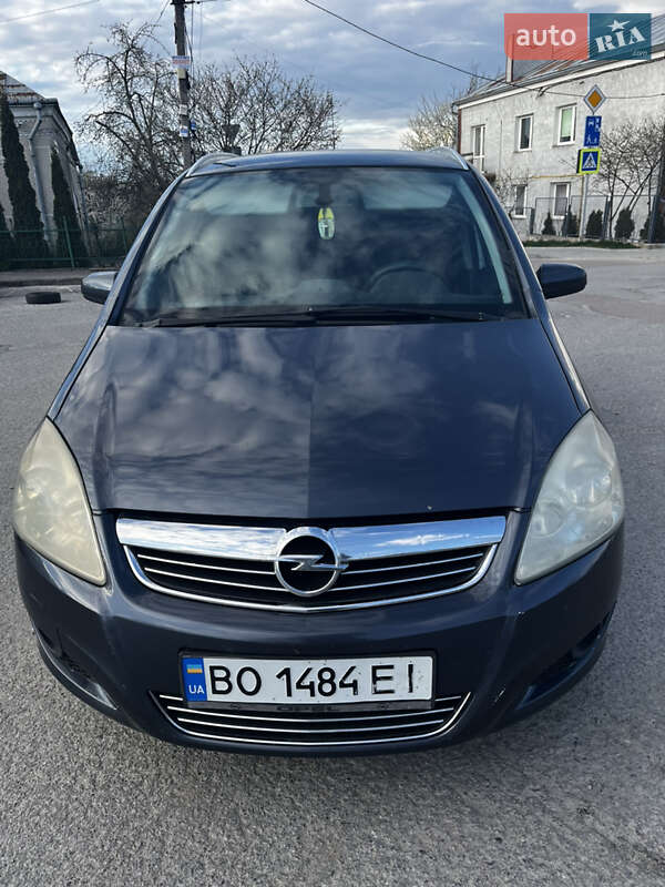 Мінівен Opel Zafira 2008 в Тернополі