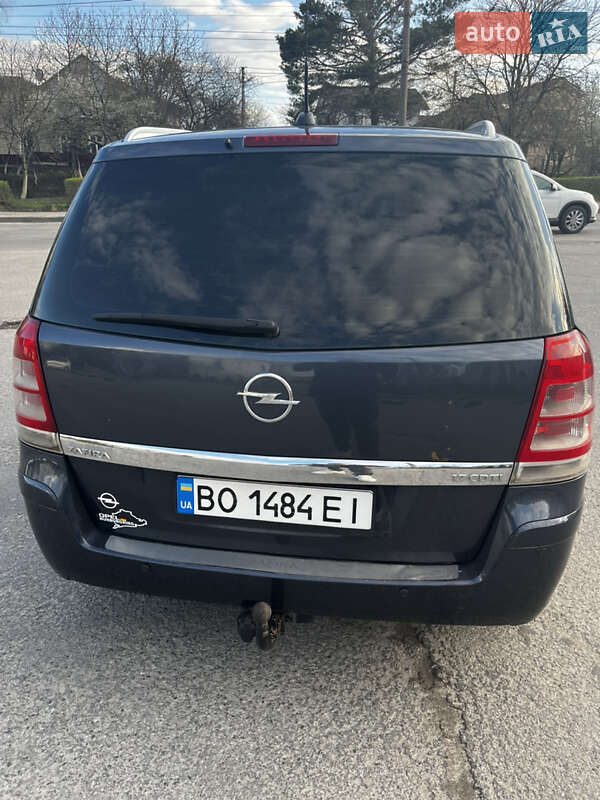 Мінівен Opel Zafira 2008 в Тернополі