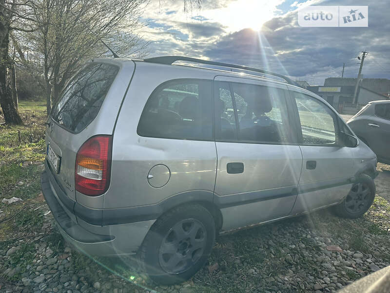 Мінівен Opel Zafira 2000 в Івано-Франківську