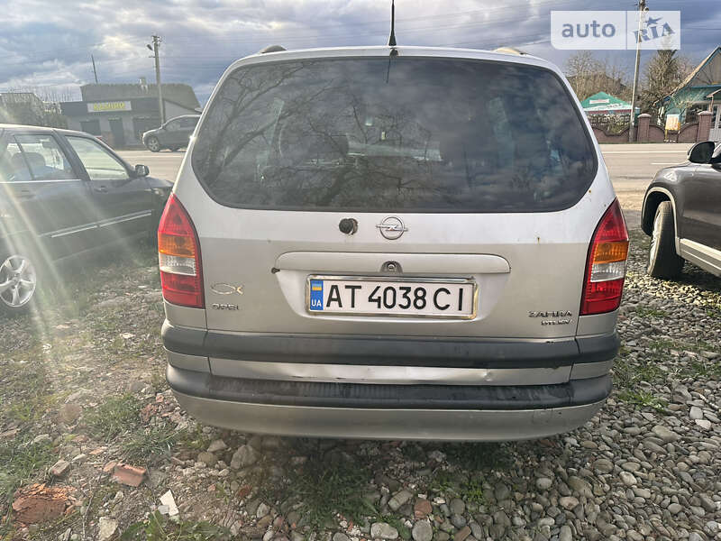 Мінівен Opel Zafira 2000 в Івано-Франківську