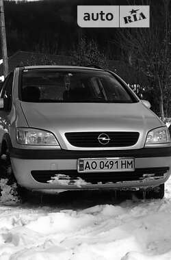 Мінівен Opel Zafira 2000 в Мукачевому