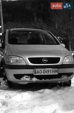 Мінівен Opel Zafira 2000 в Мукачевому