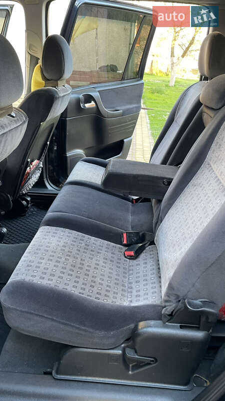 Минивэн Opel Zafira 2002 в Львове фото 10 Минивэн Opel Zafira 2002 в Львове