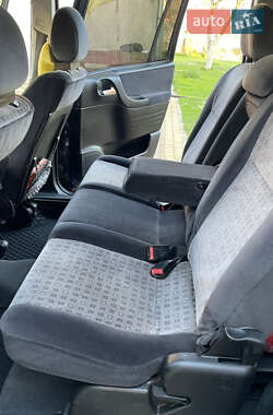 Мінівен Opel Zafira 2002 в 
