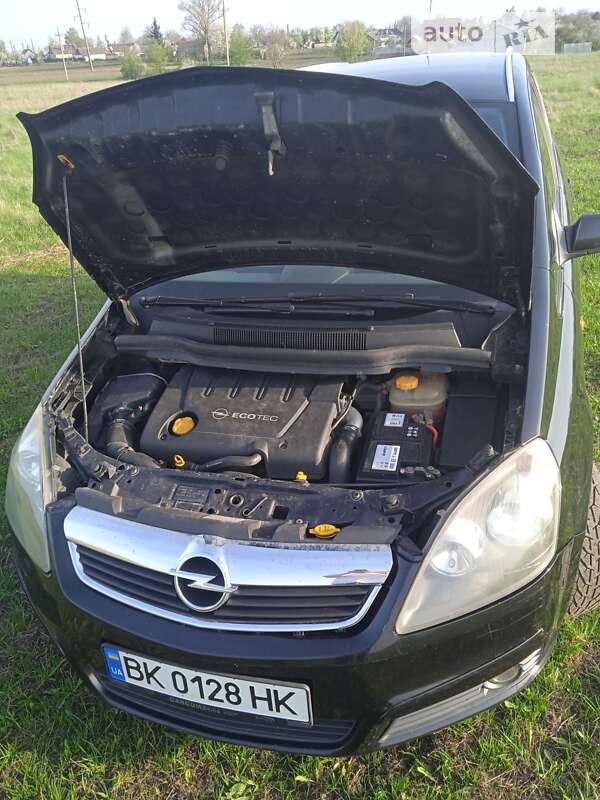 Мінівен Opel Zafira 2007 в 
