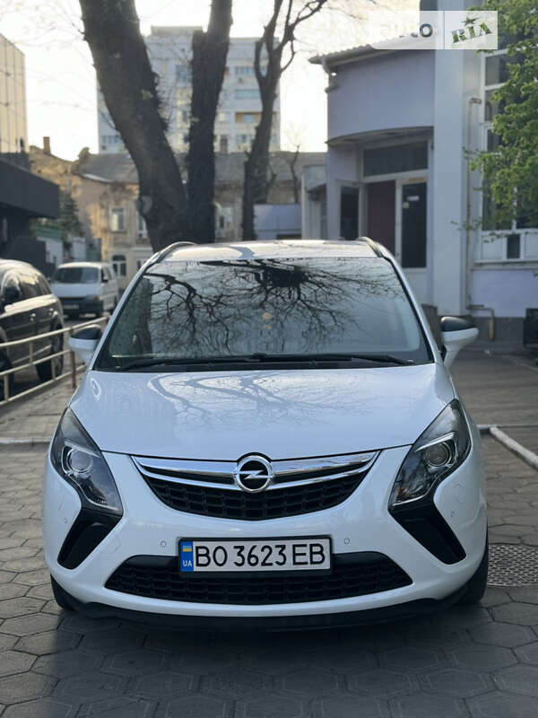 Минивэн Opel Zafira 2014 в Одессе