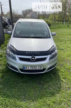 Мінівен Opel Zafira 2007 в Києві