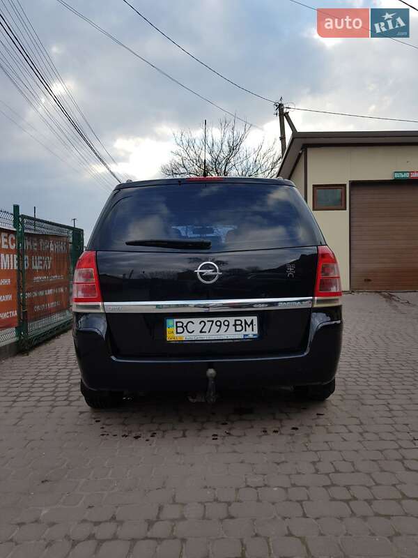 Мінівен Opel Zafira 2008 в Бродах