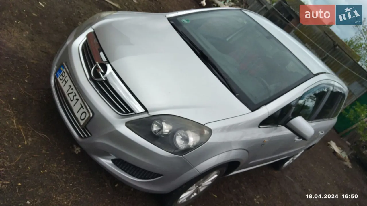 2010 Opel Zafira - мініатюра 17
