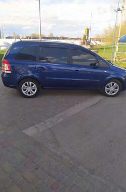 Мінівен Opel Zafira 2008 в Тульчині