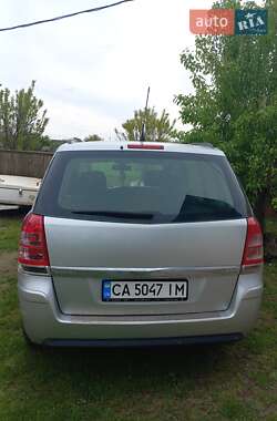 Минивэн Opel Zafira 2008 в Черкассах