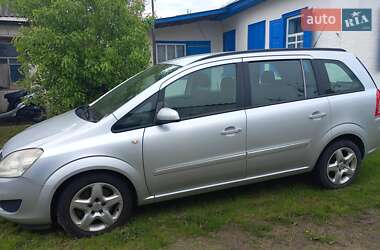 Минивэн Opel Zafira 2008 в Черкассах