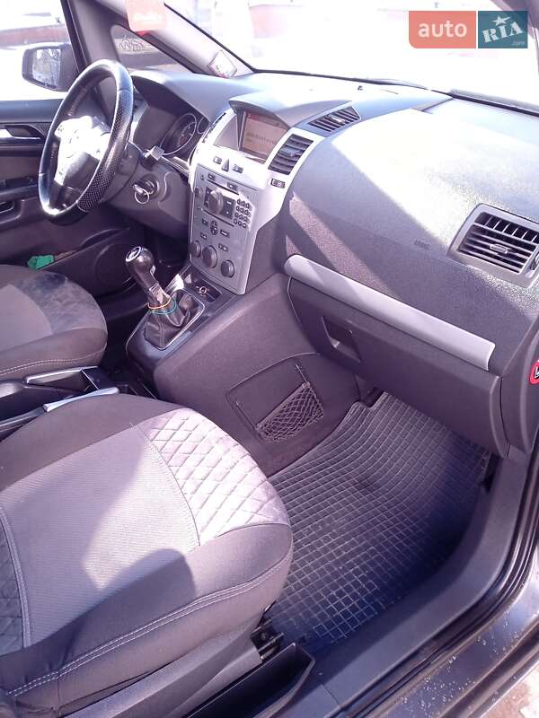 Минивэн Opel Zafira 2009 в Коломые фото 21 Минивэн Opel Zafira 2009 в Коломые