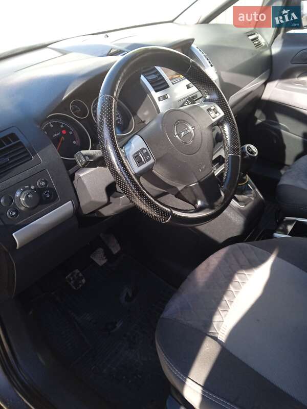 Минивэн Opel Zafira 2009 в Коломые фото 24 Минивэн Opel Zafira 2009 в Коломые