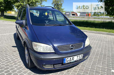 Минивэн Opel Zafira 2002 в Виннице