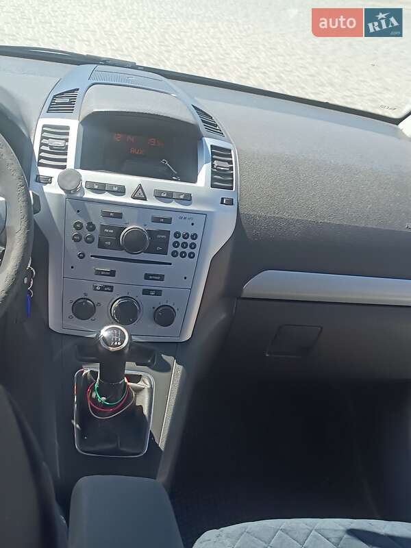Мінівен Opel Zafira 2009 в Кропивницькому фото 8 Мінівен Opel Zafira 2009 в Кропивницькому