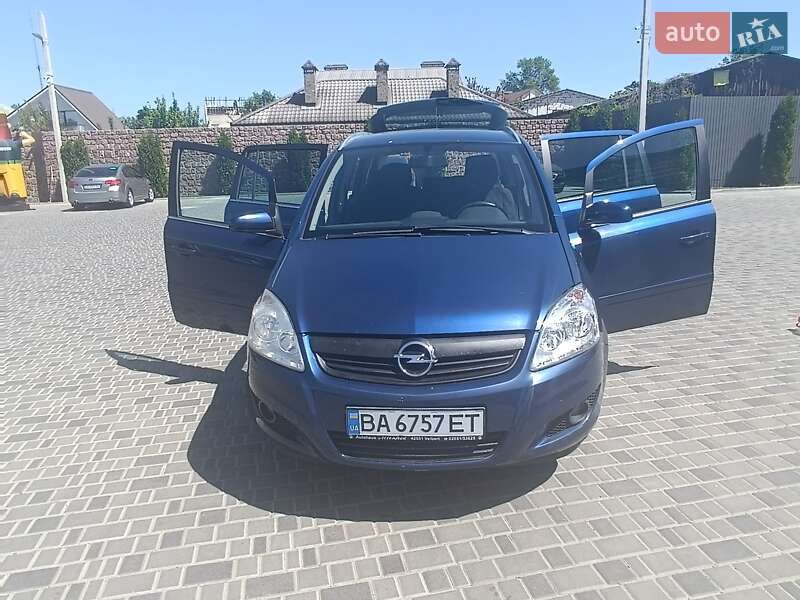 Мінівен Opel Zafira 2009 в Кропивницькому фото 14 Мінівен Opel Zafira 2009 в Кропивницькому